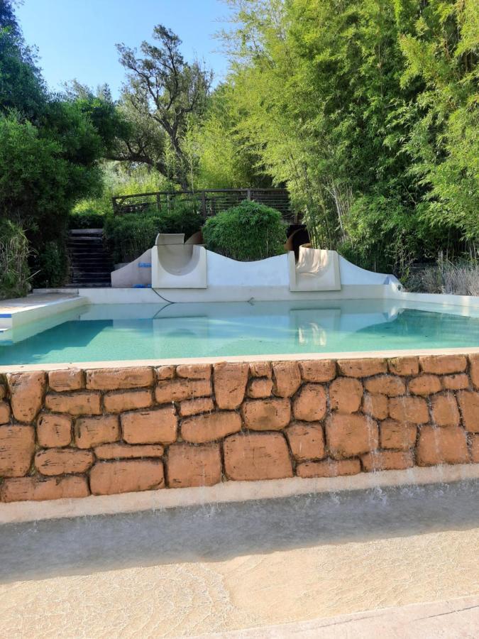 Les Restanques - Grimaud Apartment Luaran gambar