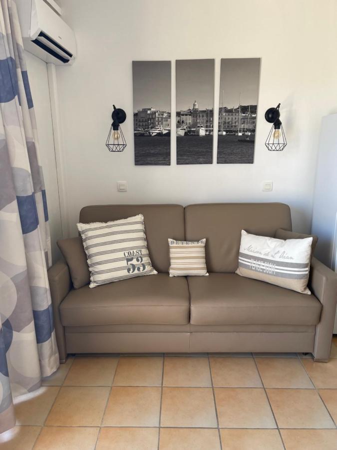 Les Restanques - Grimaud Apartment Luaran gambar