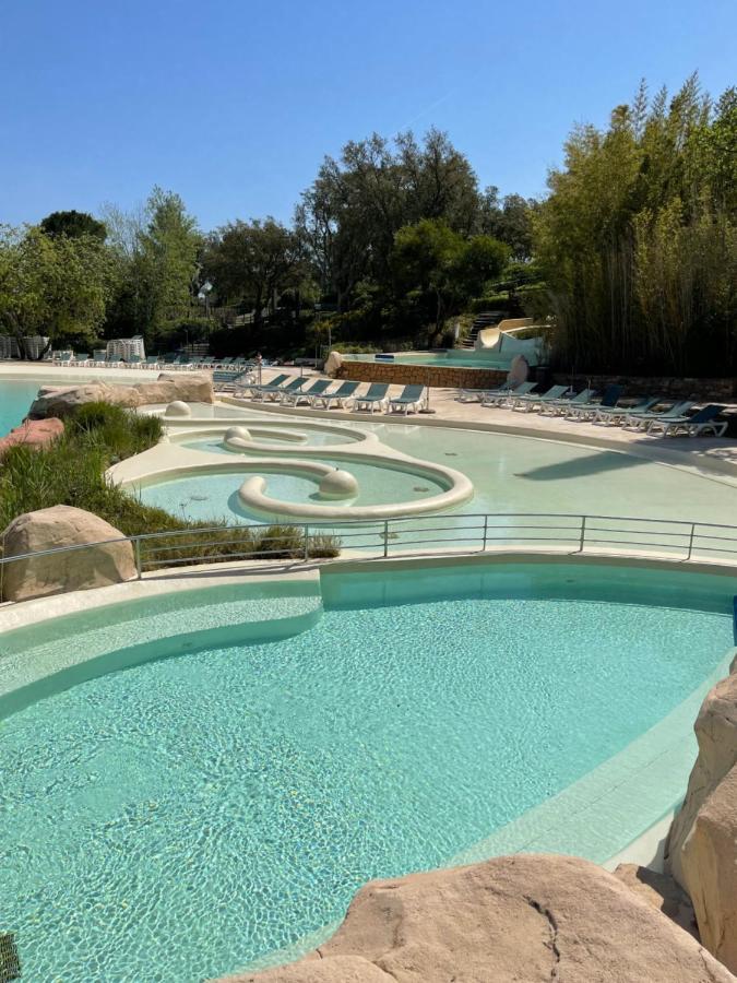 Les Restanques - Grimaud Apartment Luaran gambar