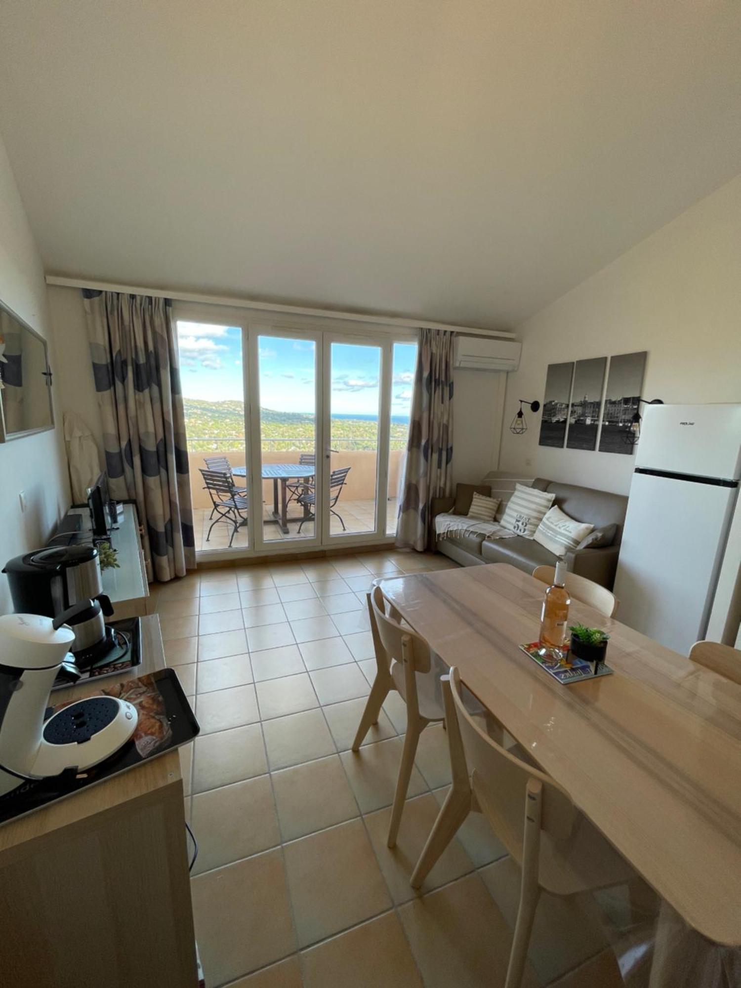 Les Restanques - Grimaud Apartment Luaran gambar
